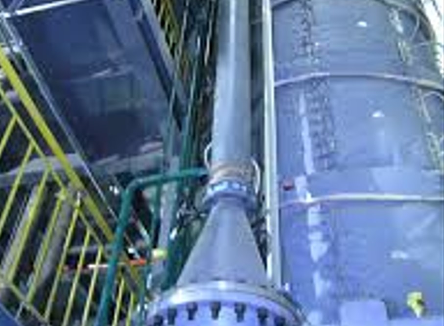 CVMR PLANS TO BUILD A NICKEL REFINERY